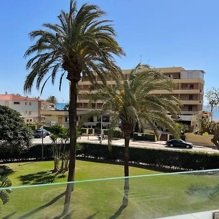 Apartment Modern 3 Bedroom Situated In Luxury Beachfront Gated Community *