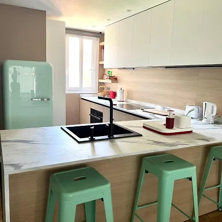 Modern 3 Bedroom Situated In Luxury Beachfront Gated Community Apartment
