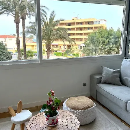 Apartment Modern 3 Bedroom Situated In Luxury Beachfront Gated Community Torremolinos
