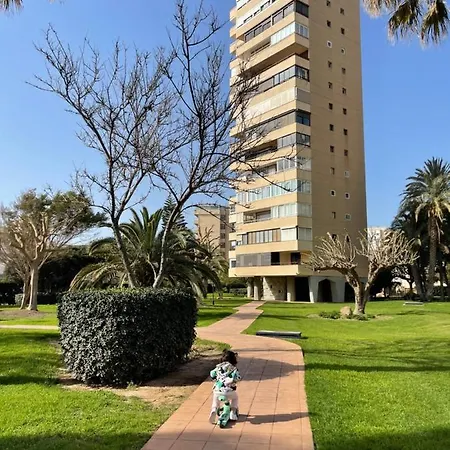 Appartement Modern 3 Bedroom Situated In Luxury Beachfront Gated Community Torremolinos