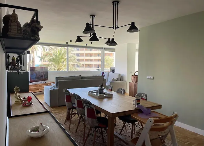 Modern 3 Bedroom Situated In Luxury Beachfront Gated Community Διαμέρισμα