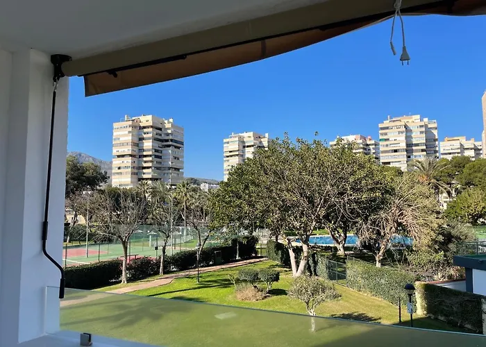 Διαμέρισμα Modern 3 Bedroom Situated In Luxury Beachfront Gated Community Τορρεμολίνος