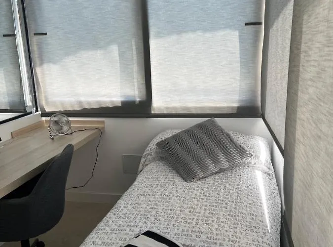 Modern 3 Bedroom Situated In Luxury Beachfront Gated Community * Τορρεμολίνος