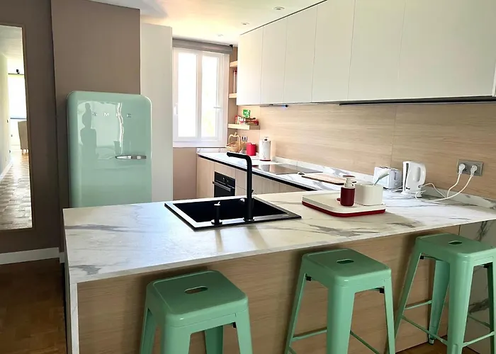 Modern 3 Bedroom Situated In Luxury Beachfront Gated Community Διαμέρισμα
