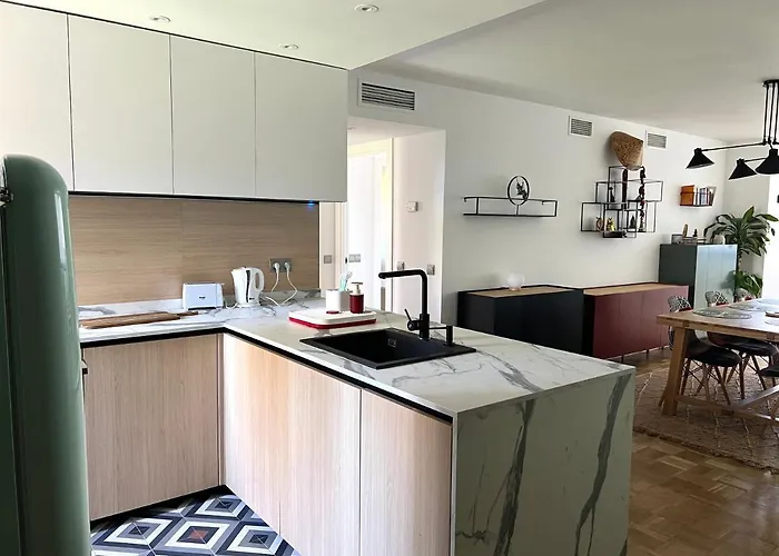 Modern 3 Bedroom Situated In Luxury Beachfront Gated Community * Τορρεμολίνος